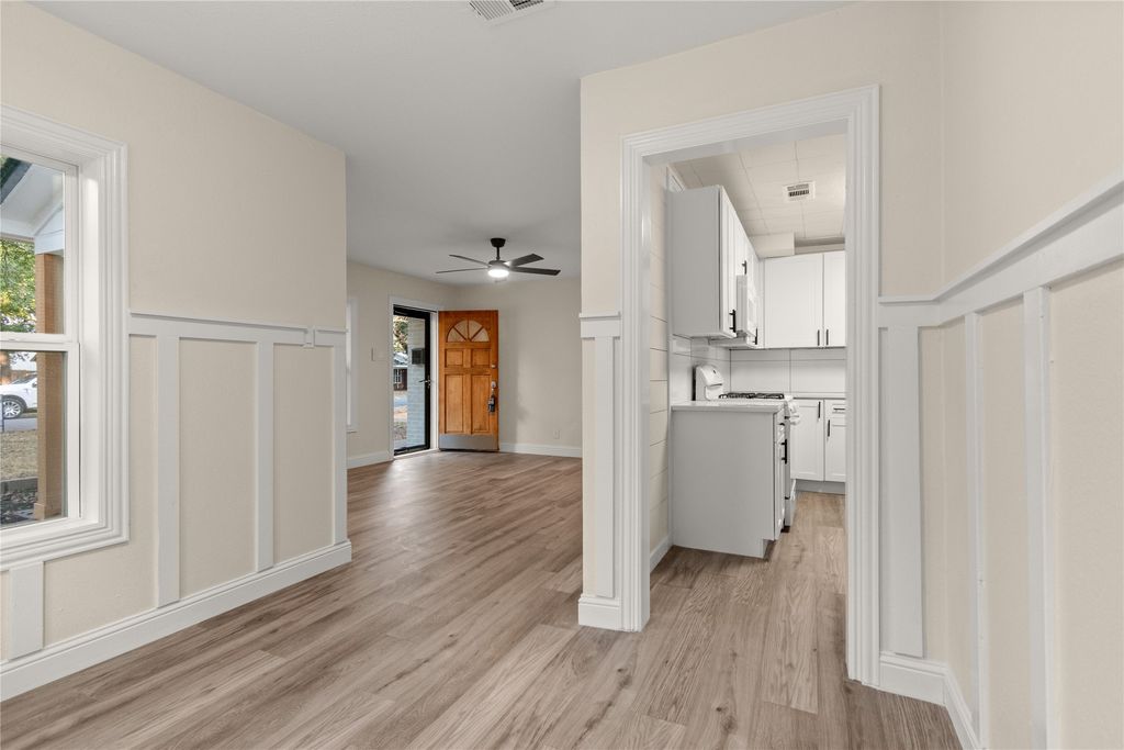 729 Thersa Drive, River Oaks, TX 76114 — photo 4