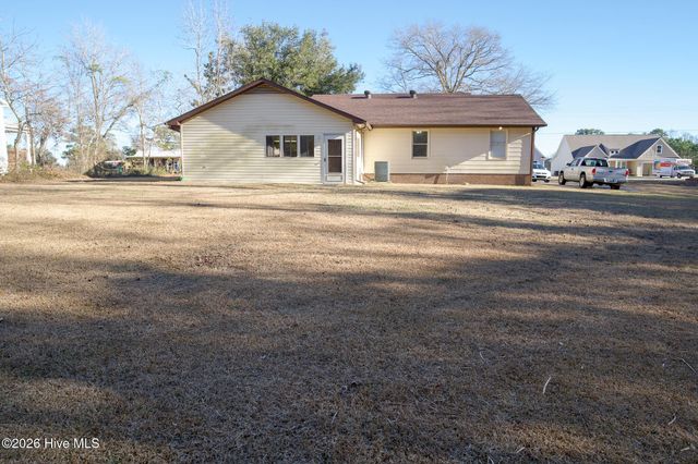 1287 Mount Pleasant Road, Swansboro, NC 28584