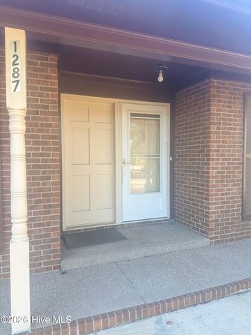 1287 Mount Pleasant Road, Swansboro, NC 28584