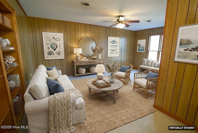 1287 Mount Pleasant Road, Swansboro, NC 28584