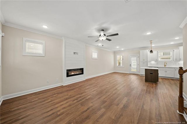 1406 HilltopAve, Fayetteville, NC 28305