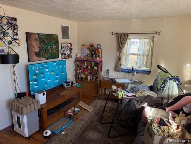 5977 Olive Street, Commerce City, CO 80022