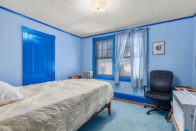 224 Riverdale St, West Springfield, MA 01089