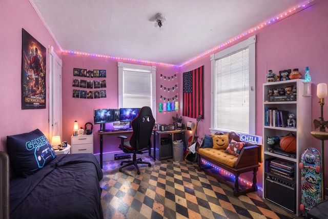 224 Riverdale St, West Springfield, MA 01089