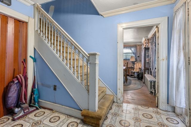 224 Riverdale St, West Springfield, MA 01089