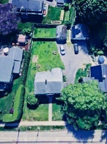 224 Riverdale St, West Springfield, MA 01089