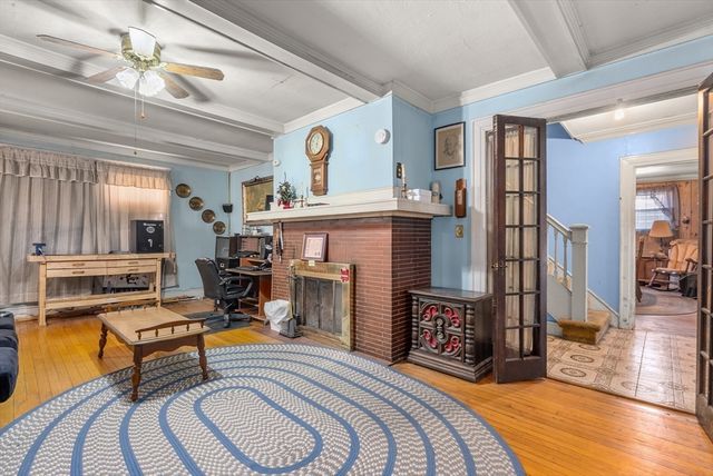 224 Riverdale St, West Springfield, MA 01089