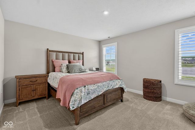 2733 Green Valley Drive, Lebanon, IN 46052