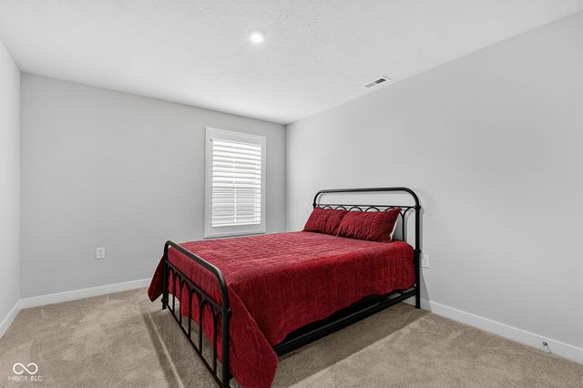 2733 Green Valley Drive, Lebanon, IN 46052