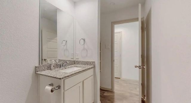 6725 Riplee Dr, Beaumont, TX 77708