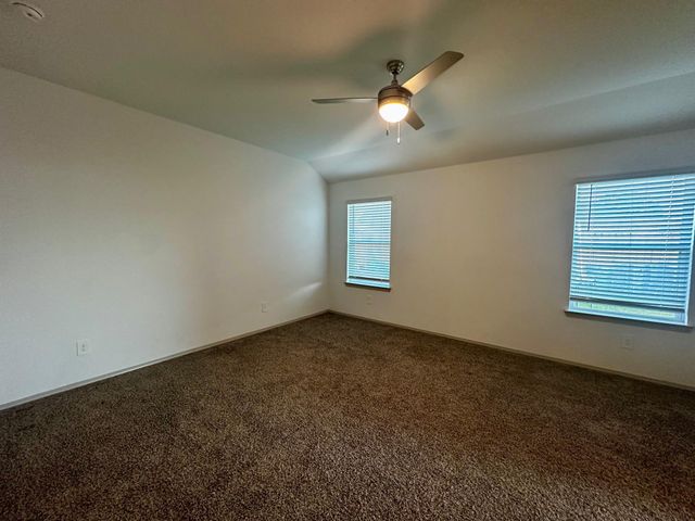 6725 Riplee Dr, Beaumont, TX 77708