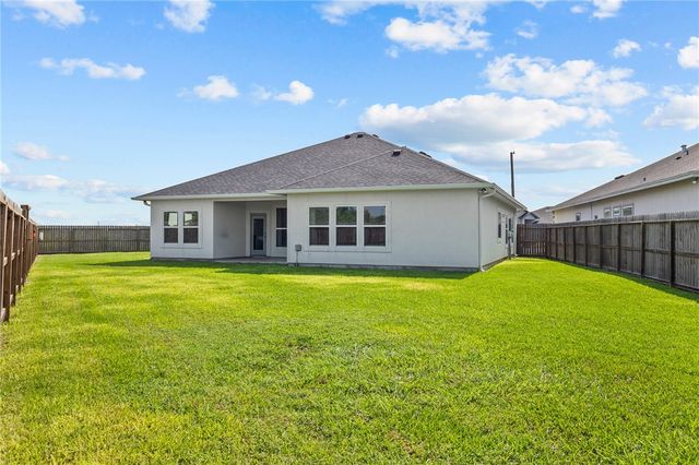 6730 Keyan Dr, Corpus Christi, TX 78414