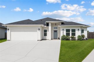 6730 Keyan Dr, Corpus Christi, TX 78414