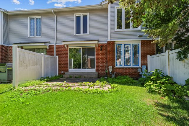 628 Martin Lane, Deerfield, IL 60015