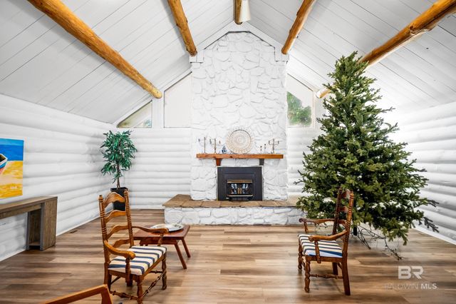 2221 Club House Drive, Lillian, AL 36549