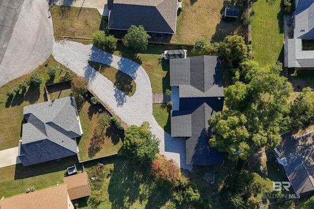 2221 Club House Drive, Lillian, AL 36549