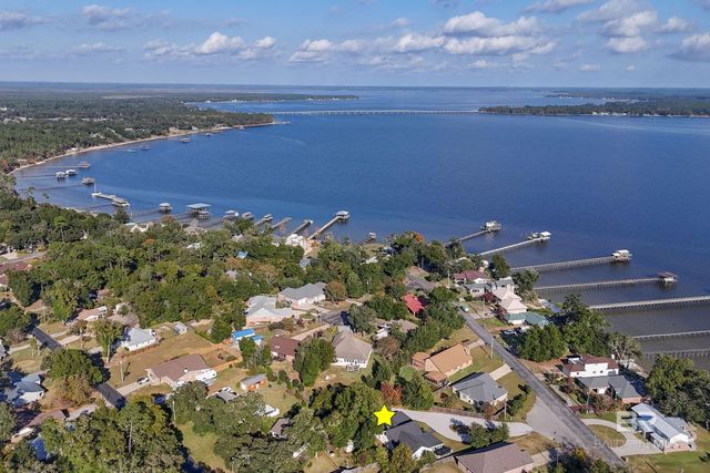 2221 Club House Drive, Lillian, AL 36549