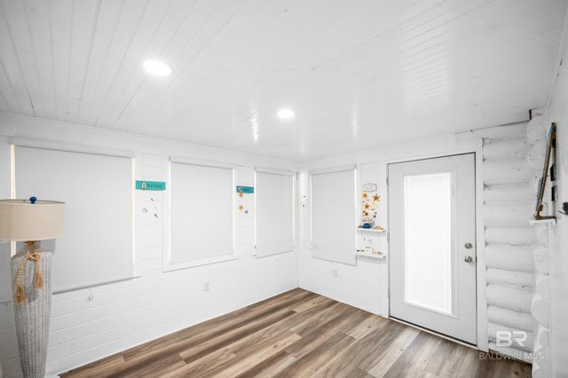 2221 Club House Drive, Lillian, AL 36549