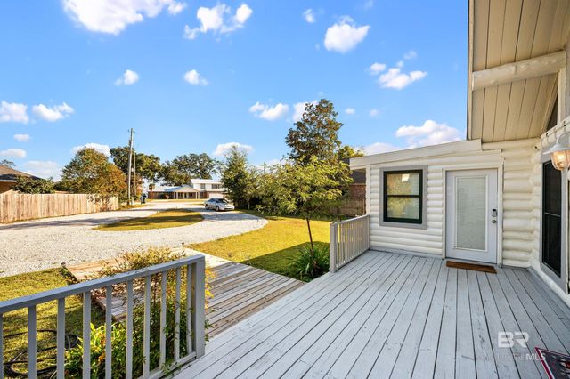 2221 Club House Drive, Lillian, AL 36549