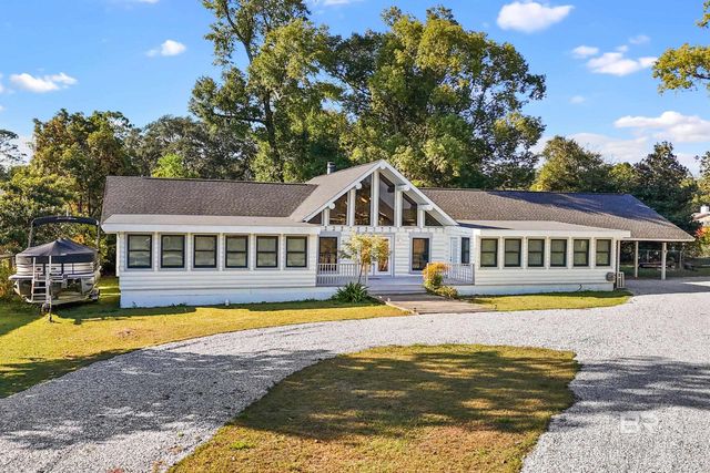 2221 Club House Drive, Lillian, AL 36549