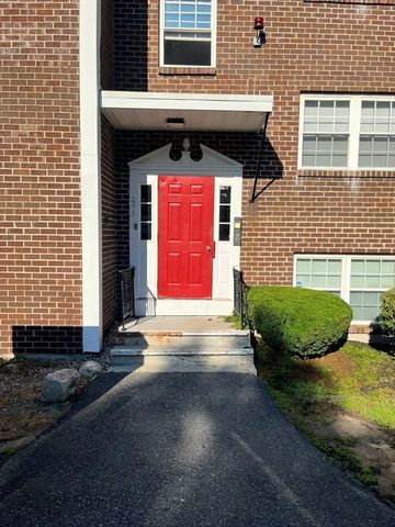 245 Boston Post Rd 7, Marlborough, MA 01752