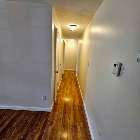 245 Boston Post Rd 7, Marlborough, MA 01752