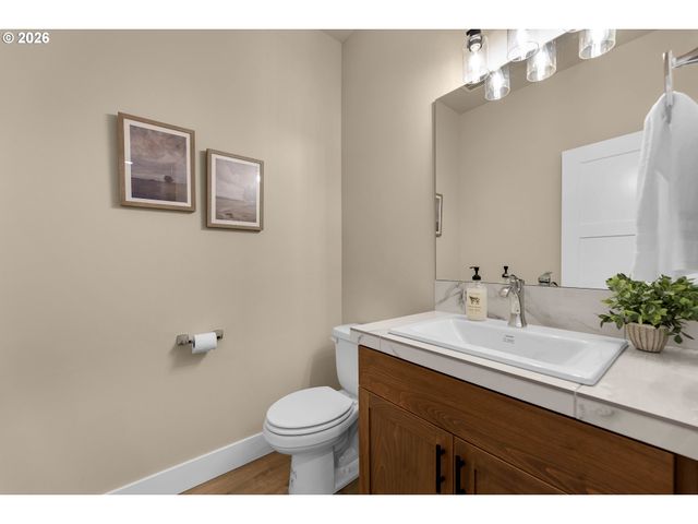 2308 Ne 94TH Ct, Vancouver, WA 98664