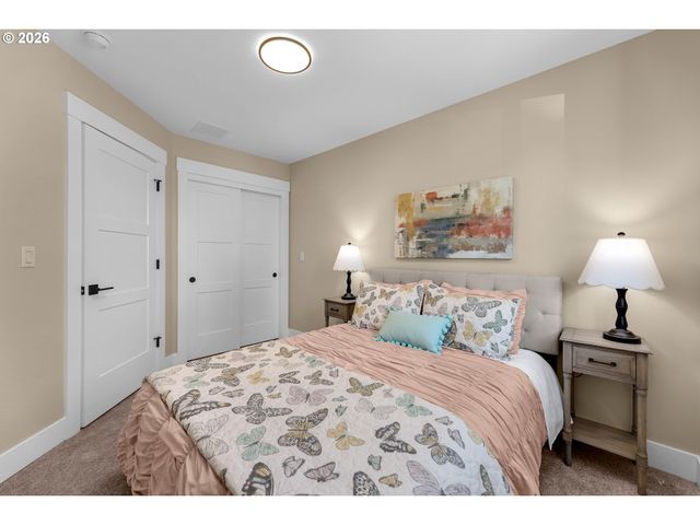 2308 Ne 94TH Ct, Vancouver, WA 98664