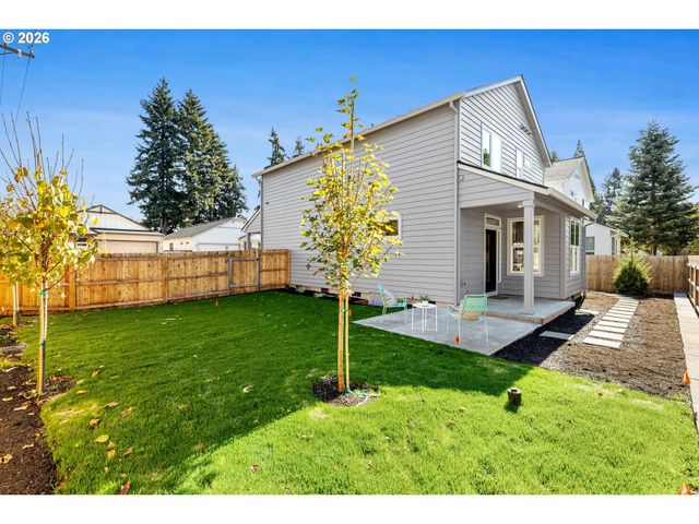 2308 Ne 94TH Ct, Vancouver, WA 98664