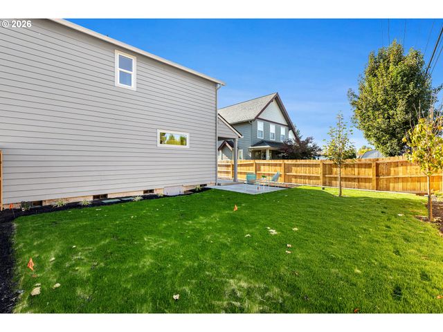 2308 Ne 94TH Ct, Vancouver, WA 98664