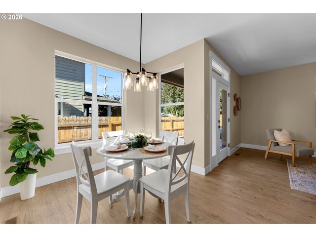2308 Ne 94TH Ct, Vancouver, WA 98664