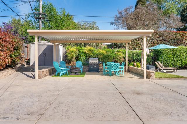 8530 Hayden Way, Fair Oaks, CA 95628