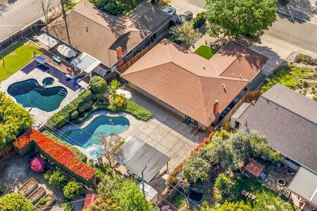 8530 Hayden Way, Fair Oaks, CA 95628