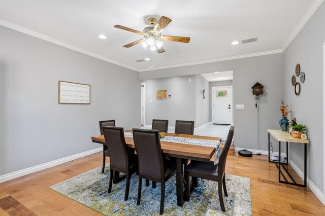 8530 Hayden Way, Fair Oaks, CA 95628