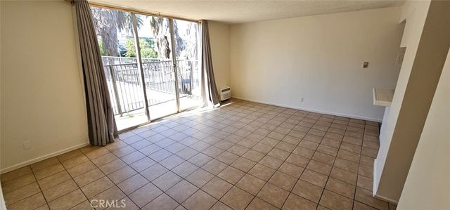 206 N Park View Street 104, Los Angeles, CA 90026