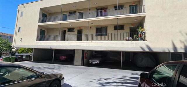 206 N Park View Street 104, Los Angeles, CA 90026