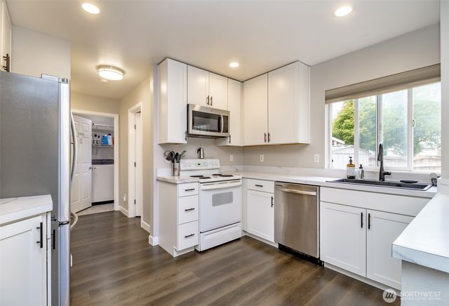 2708 58th Avenue E, Fife, WA 98424