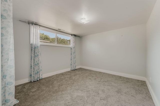 2801 Wellsford Lane, Springfield, OH 45503