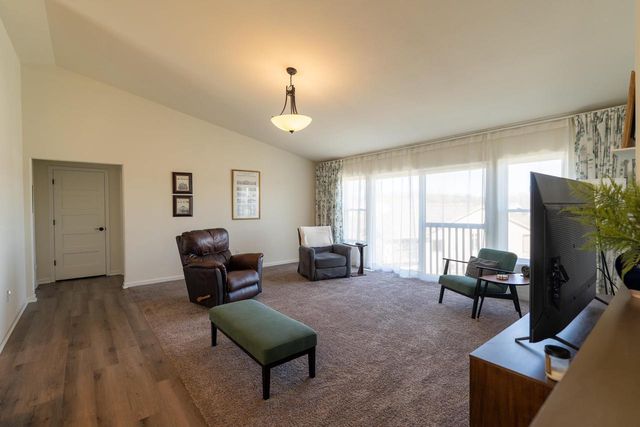 217 Wollet Drive, Fort Atkinson, WI 53538