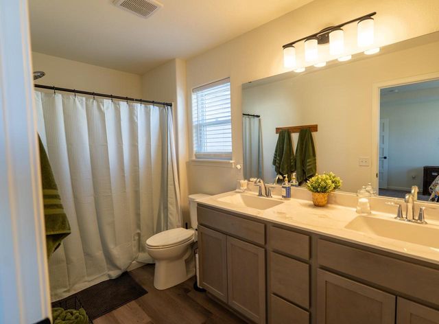 217 Wollet Drive, Fort Atkinson, WI 53538