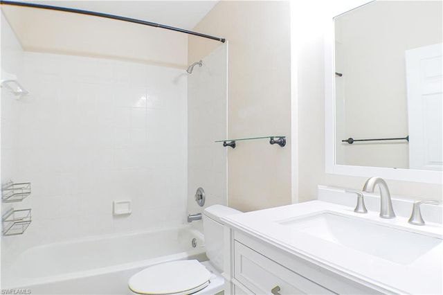160 lady palm DR, Naples, FL 34104
