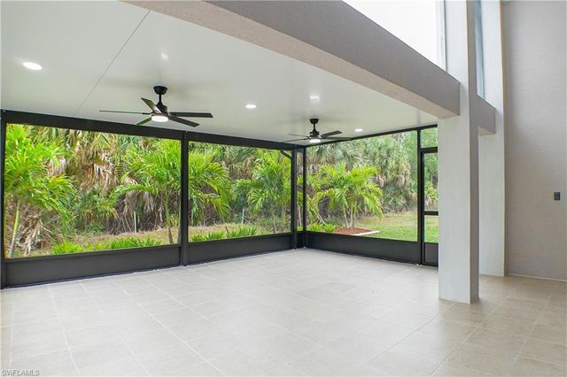 160 lady palm DR, Naples, FL 34104