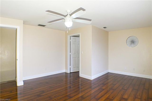 160 lady palm DR, Naples, FL 34104