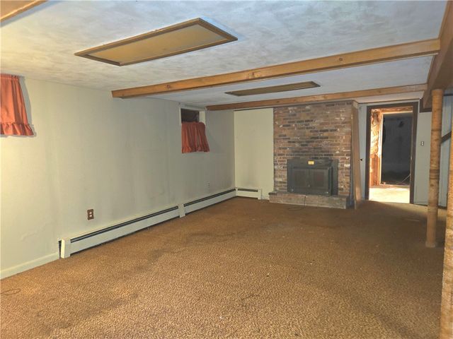 103 Windward Drive, Portsmouth, RI 02871