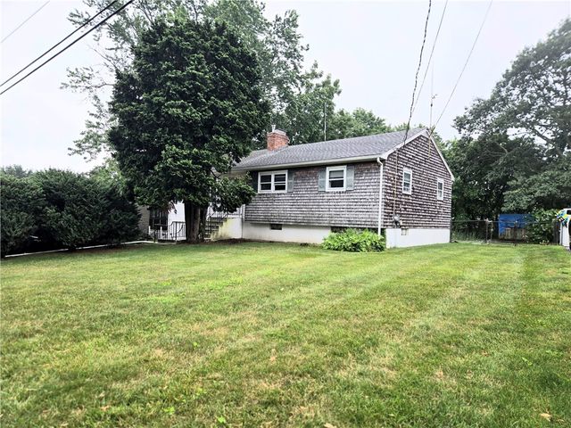 103 Windward Drive, Portsmouth, RI 02871