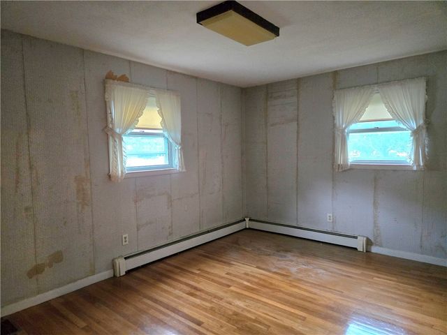103 Windward Drive, Portsmouth, RI 02871