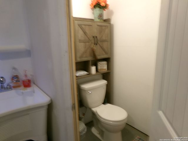 2362 Timber Creek Road, Pipe Creek, TX 78063