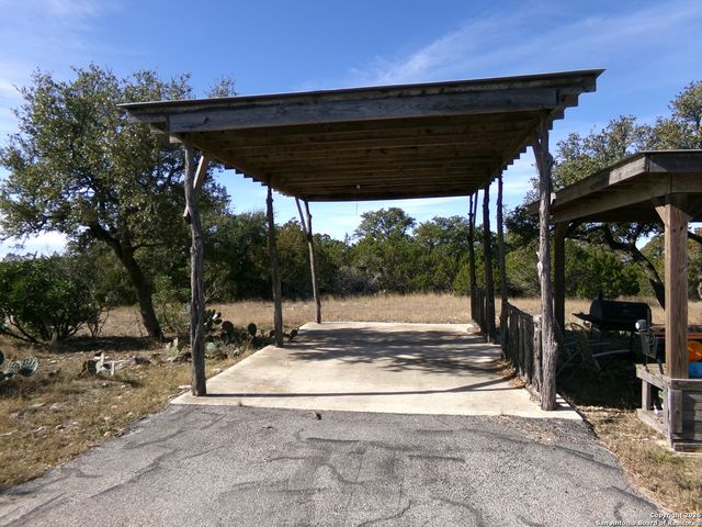 2362 Timber Creek Road, Pipe Creek, TX 78063