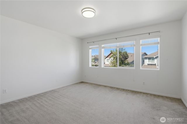 5928 Elizabeth Avenue SE, Auburn, WA 98092