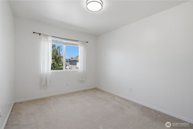 5928 Elizabeth Avenue SE, Auburn, WA 98092